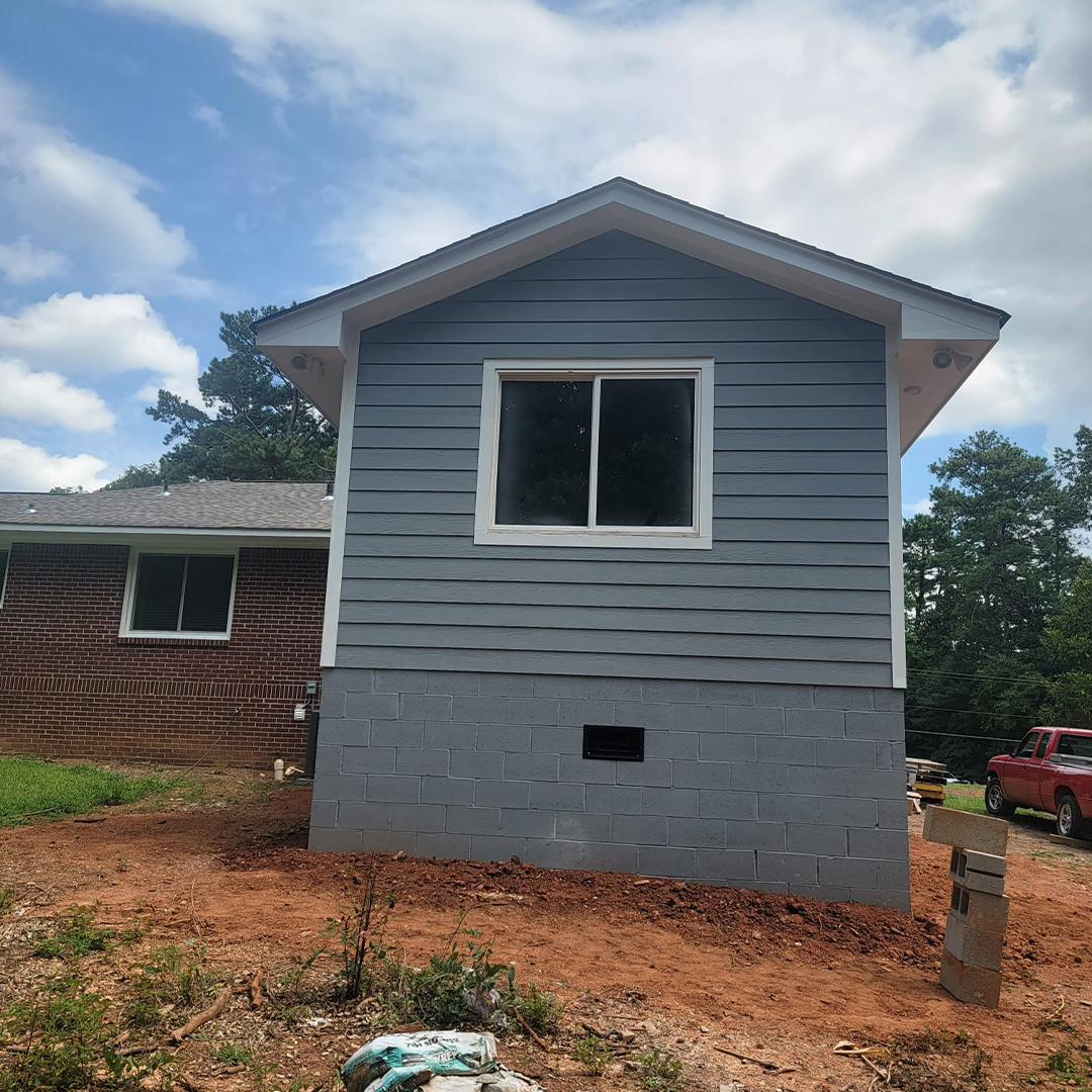 Vinyl and Hardie Plank Siding Installation